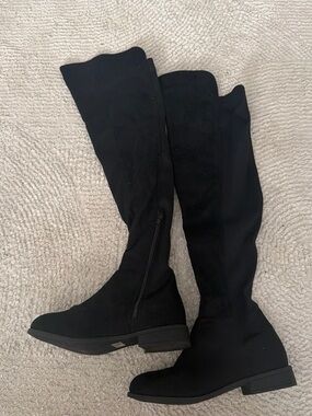Wild Diva Black Over-the-Knee Flat Boots